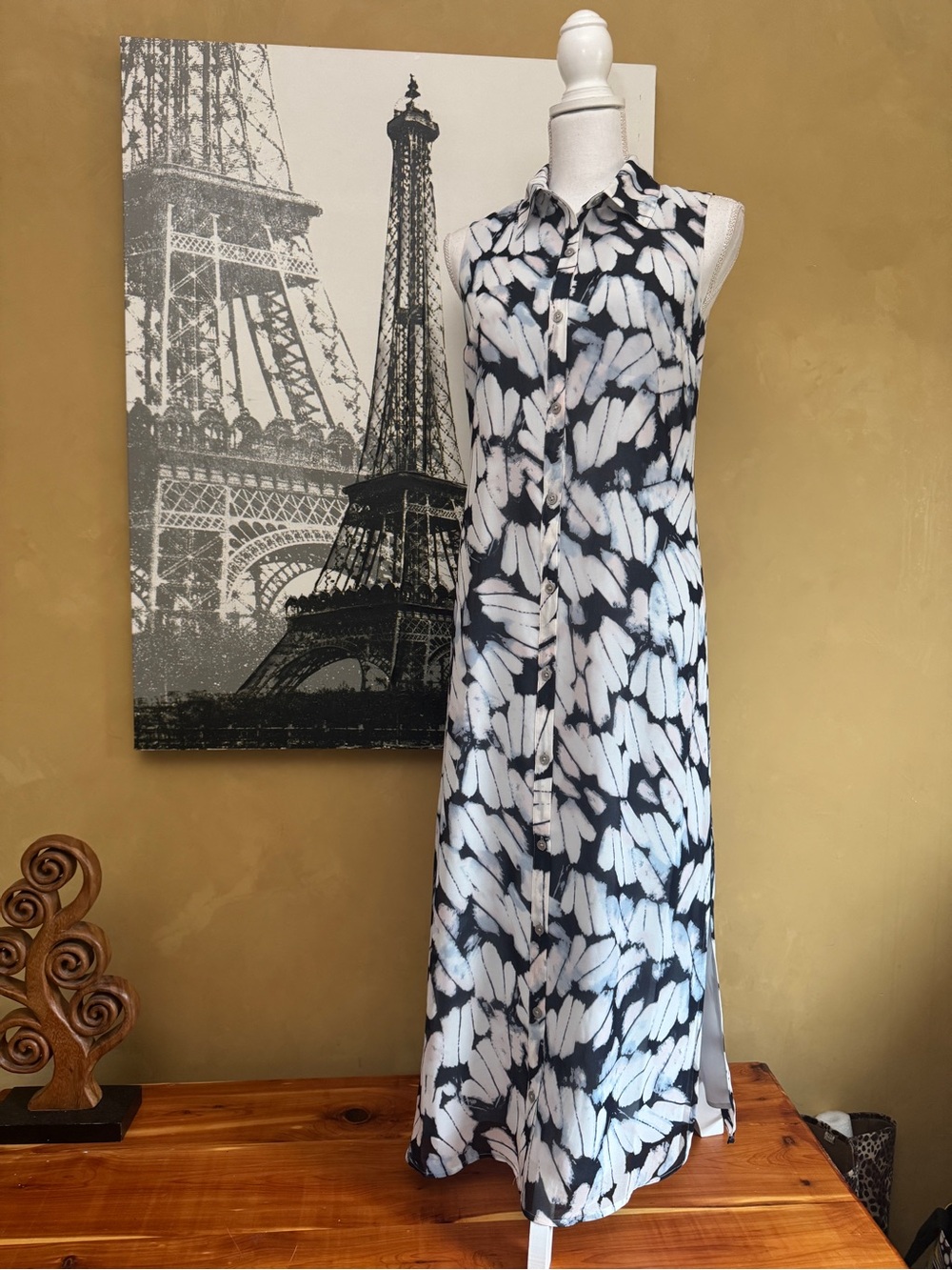 CAbi Sleeveless Button-Front Maxi Dress - Black & White